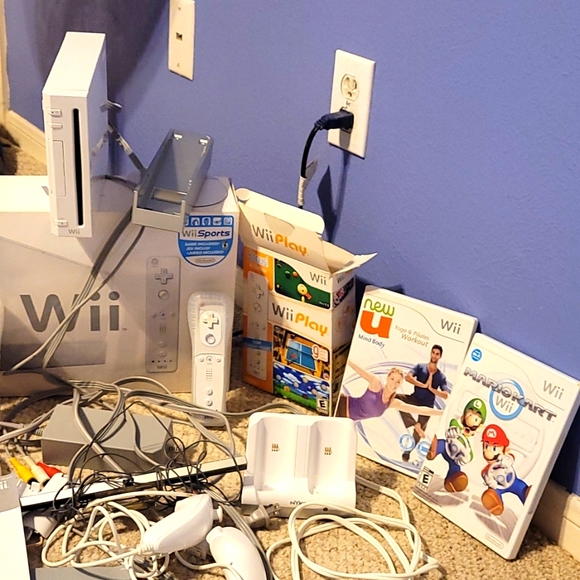 Nintendo Wii Sports - Picture 3 of 9